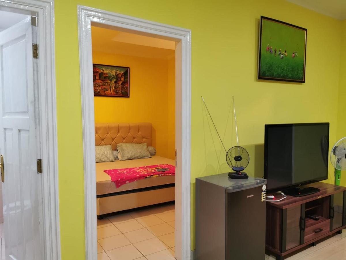 Villa Wubao Kota Bunga 3 Kamar Harga Budget Cinengangirang エクステリア 写真